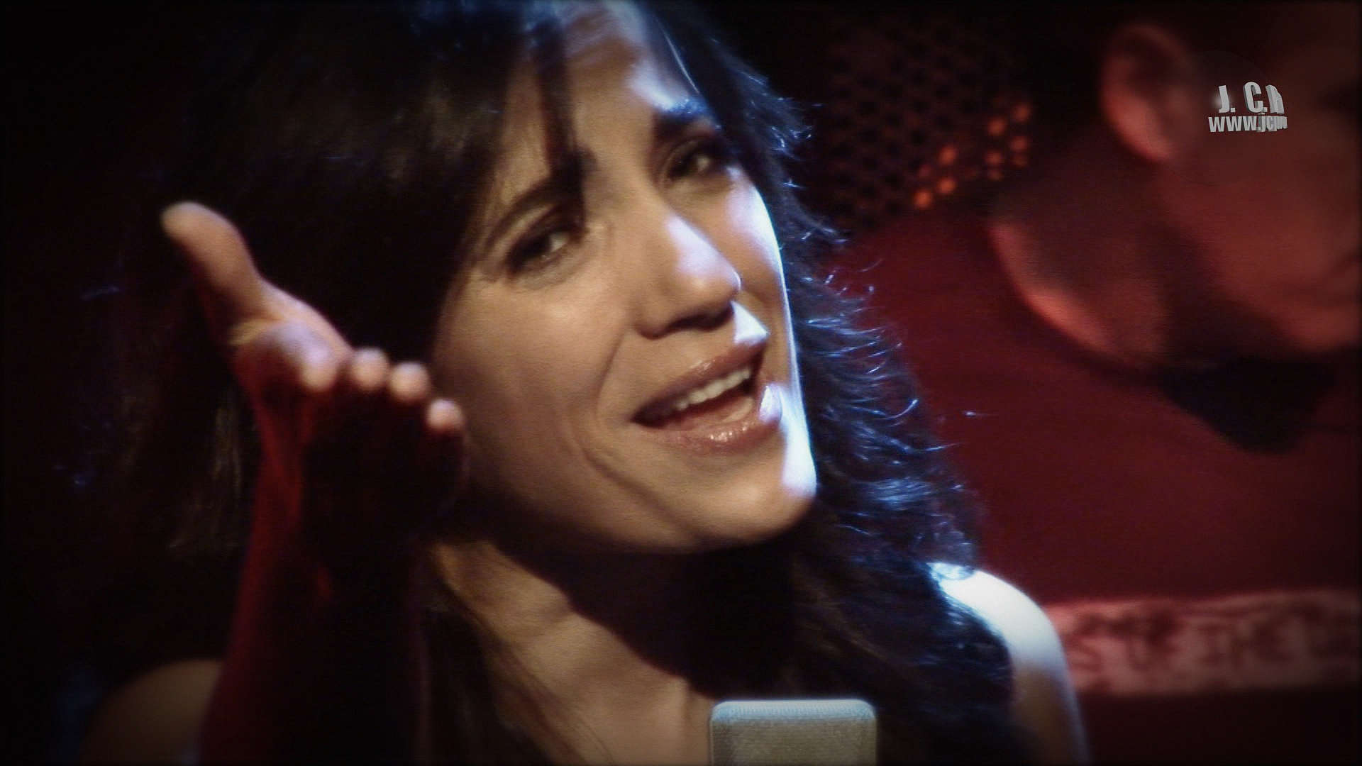 Videoclip de Yolanda Rodríguez interpretando la canción "Déjate querer" compuesta y producida por Julio Caminero en M.S.A Mataró.